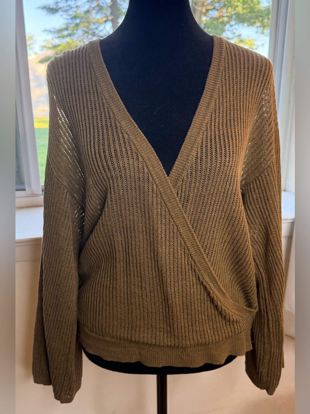Lauren Ralph Lauren 100% Linen olive green faux wrap sweater preppy classic M EC